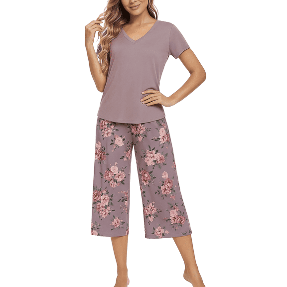 WQD Womens Pajama Sets 2 Piece Lounge Sets Soft Loungewear Comfy Pj Sets V Neck Short Sleeve Top and Capri Pants Loose Sleepwear with Pockets