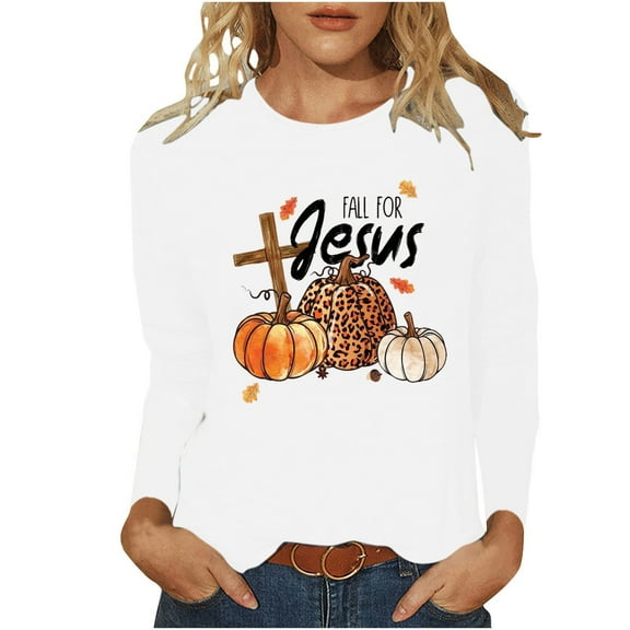 WREESH Womens Fashion Thanksgiving Shirts Pumpkin Graphic Printed Tees Blouses Casual Long Sleeve V Neck T Shirts Fall Tops 2025 White