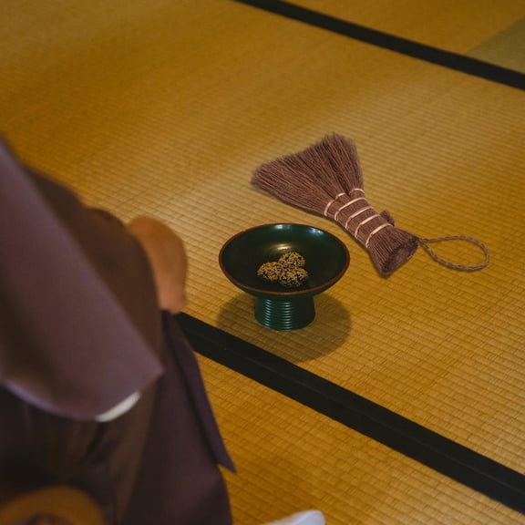 WRISTBIQUE 1-Pack Palm Broom Tea Tray Cleaning Brush for Household Dust and Debris Removal