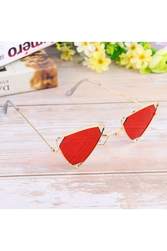 1PC Red Triangle Hollow Out Sunglasses for Women, UV Protection, Outdoor Use, Back to School Style