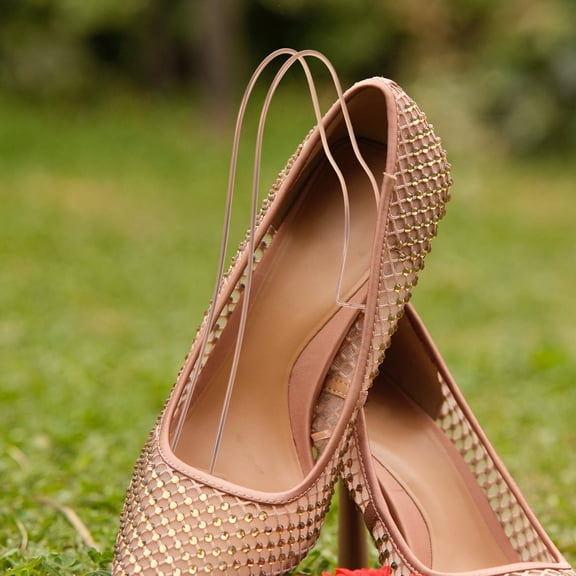 WRITWAA 2Pcs Stylish Golden Metal Shoe Display Stand with Elastic Support for High Heels