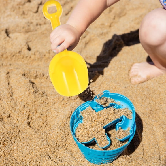 WRITWAA 8-Piece Set of Lightweight Plastic Beach Shovels in Assorted Colors for Outdoor Sand Digging Fun