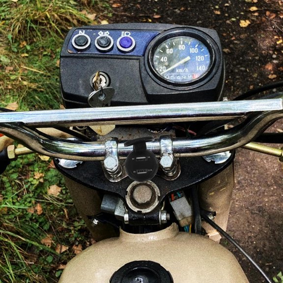 WRITWAA Portable Motorcycle Mount Charger with Dual USB Ports and Voltage Display Red Design