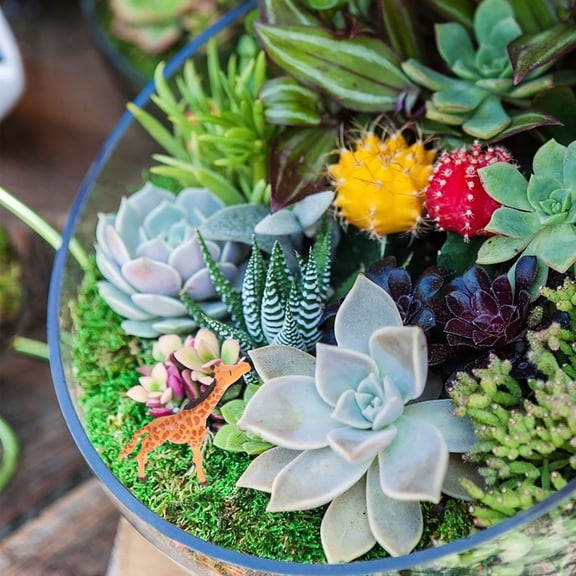 WRITWAA Tiny Giraffe 4Pcs Resin Orange Miniature Figurines For Moss Micro Landscapes And Home Decor