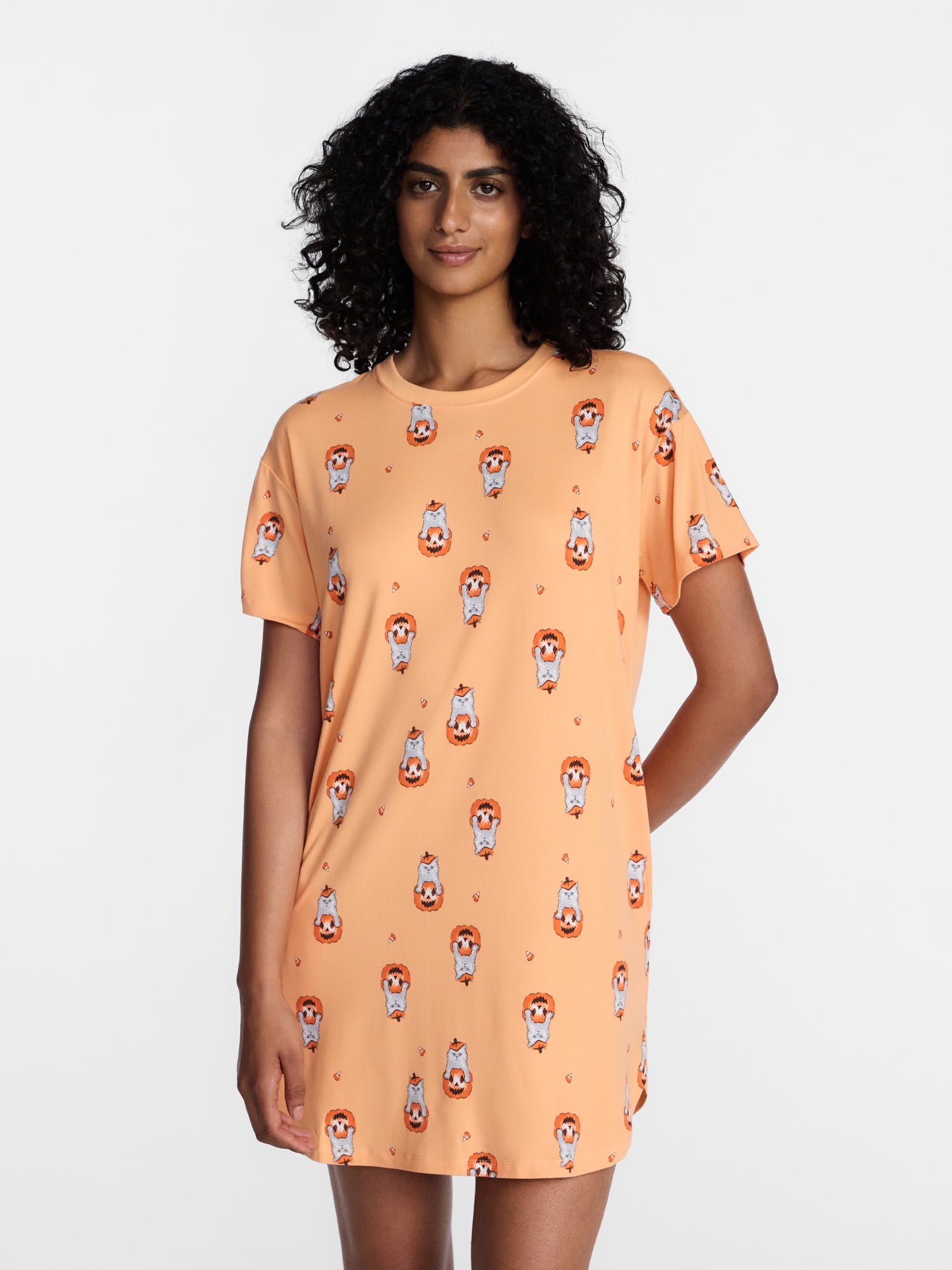 Halloween Women's Sleepshirt Top and Socks Set from Way to Celebrate, 2-Piece, Sizes XS-3X