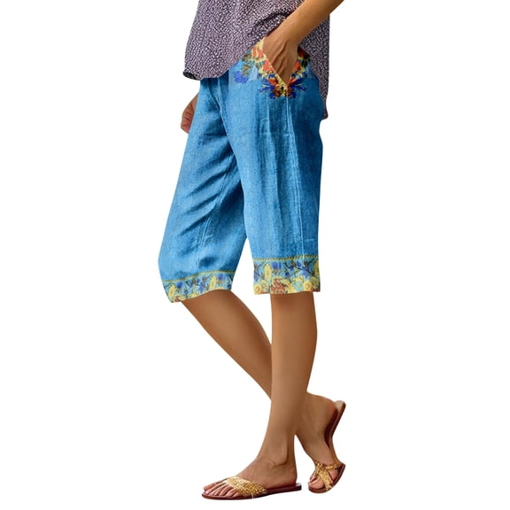 WTOBBY Women's Trendy Floral Design Elastic Waist Casual Bermuda Shorts with Side Pockets, Stylish and Versatile for Exercise or Social Events,Royal Blue M