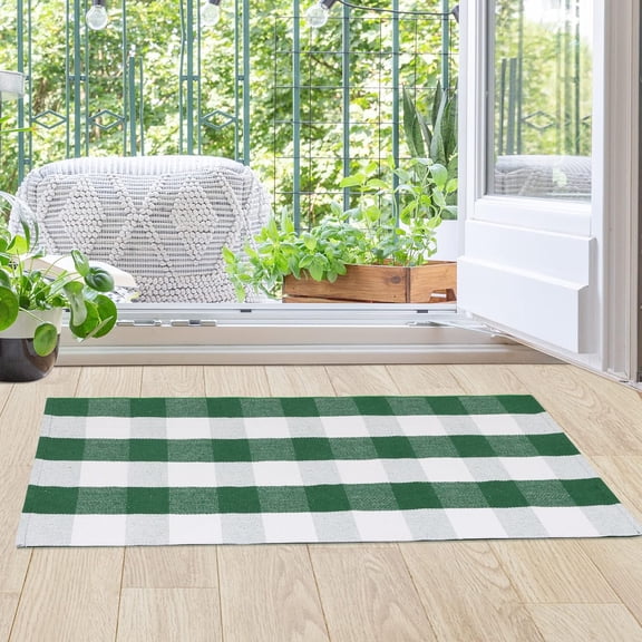 WUYIBA-Buffalo Check Rug,Plaid Outdoor Rug,Layered Door Mat,Cotton Gingham Rugs,Floor Mat for Front Porch/Runner/Bedroom/Kitchen/Farmhouse 51"x24" Green & White