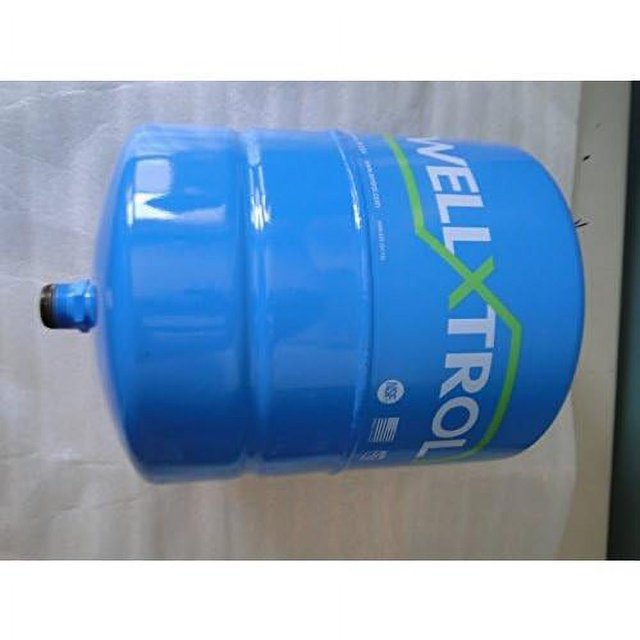 WX 101 2 Gallon WellXTrol Inline Water Well System PRESSURE TANK