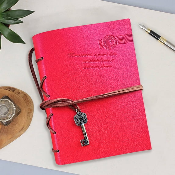 WZXPWT Vintage Leather Diary, Antique Key Notebook with Leather Cover, Classic Journal with 160 Sheets, Traveler's Notepad for Personal Reflections