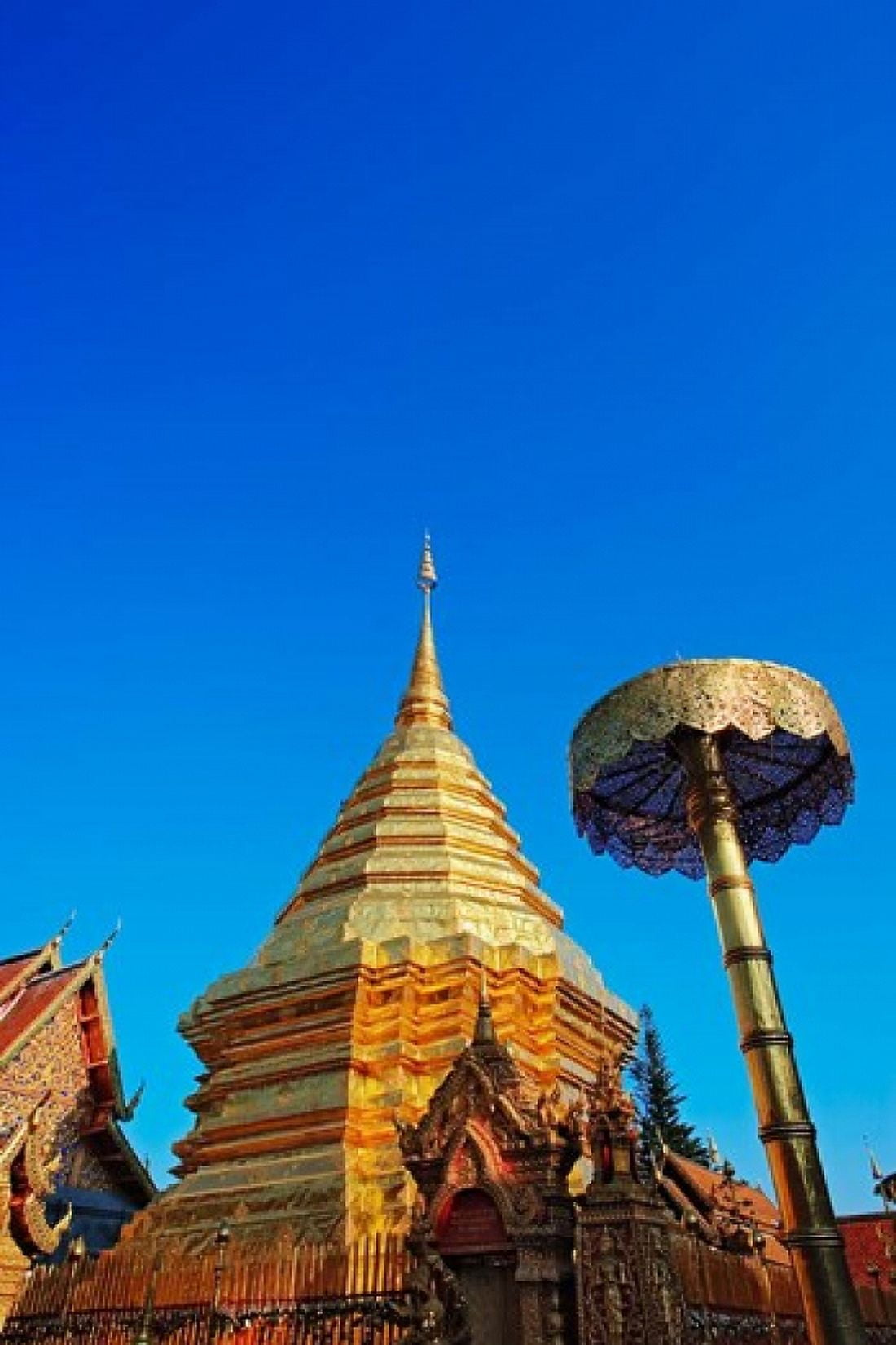 Wa Phra That Doi Suthep Rajvoravihara Chiang Mai Thailand Canvas Art - Adam Jones DanitaDelimont (15 x 22)