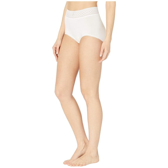Wacoal Subtle Beauty Brief 870350 White