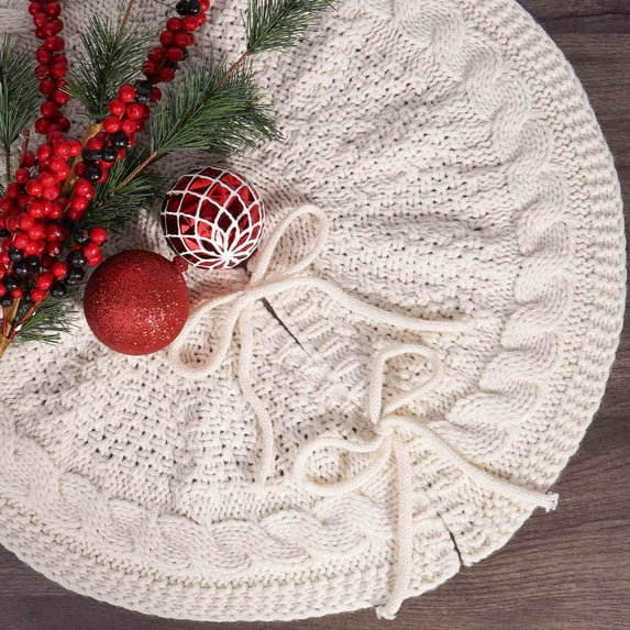 Wadada Knitted Christmas Tree Skirt: 18 Inches Crochet White Tree Skirt, Chunky Knit Thick Rustic Christmas Tree Decorations, Farmhouse Christmas Decor Xmas Holiday Home Party Decorations