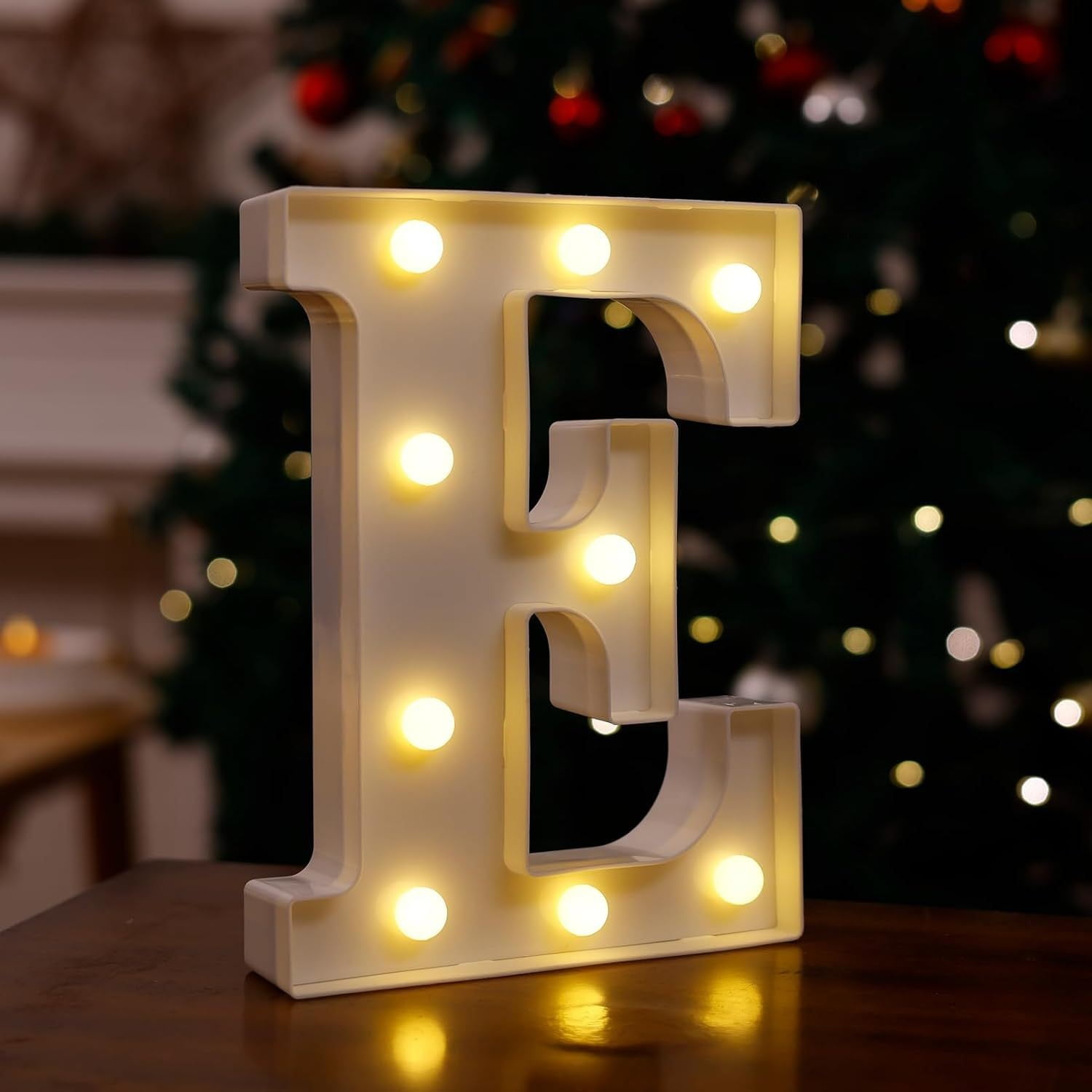 Wadada Light Up Letters, Led Letters Lights 26 Alphabet, Decorative Lighted Letters, Battery Powered Led Marquee Light Up Letters for Christmas Party, Bar, Night Light, Home Decor(6", Letter E)