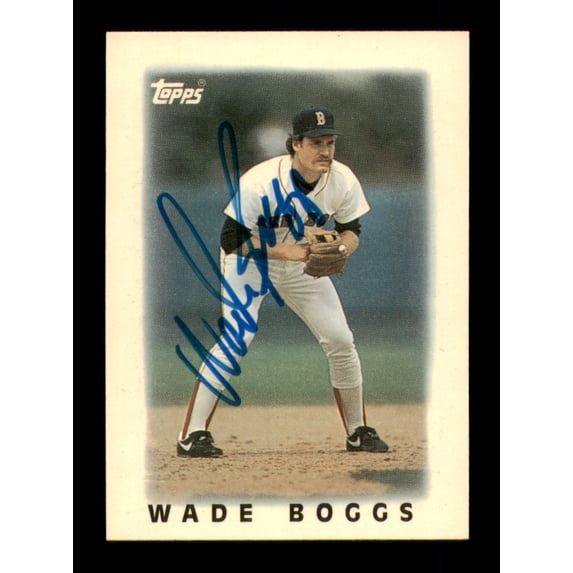 Wade Boggs Autographed 1986 Topps Mini Card #3 Boston Red Sox SKU #241761