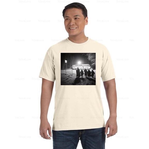 Waffle House Comfort Color T-Shirt Middle-Earth Meme Funny Rings Graphic, Unisex, up to size 4XL