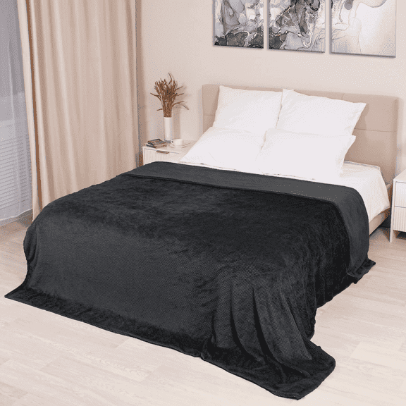 GPED Ultra Soft Throw Blanket, King Size Warm Cozy Blankets 260GSM for Couch Bed Chair, Breathable and Lightweight Blankets for All Seasons, Decor & Giftable Blanket, Black