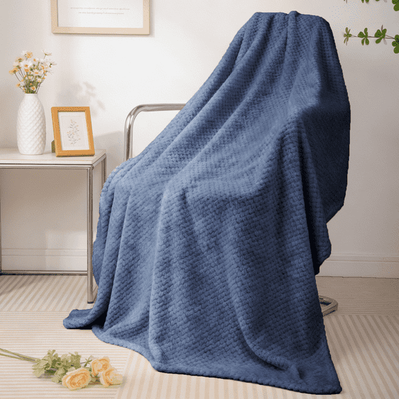 GPED Ultra Soft Throw Blanket, Warm Cozy Blankets 260GSM for Couch Bed Chair, Breathable and Lightweight Blankets for All Seasons, Decor & Giftable Blanket, Blue
