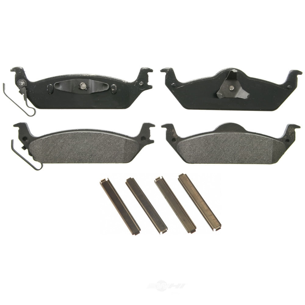 ●BONUS DISC Wagner QuickStop ZX963 Semi-Metallic Disc Brake Pad Set Fits