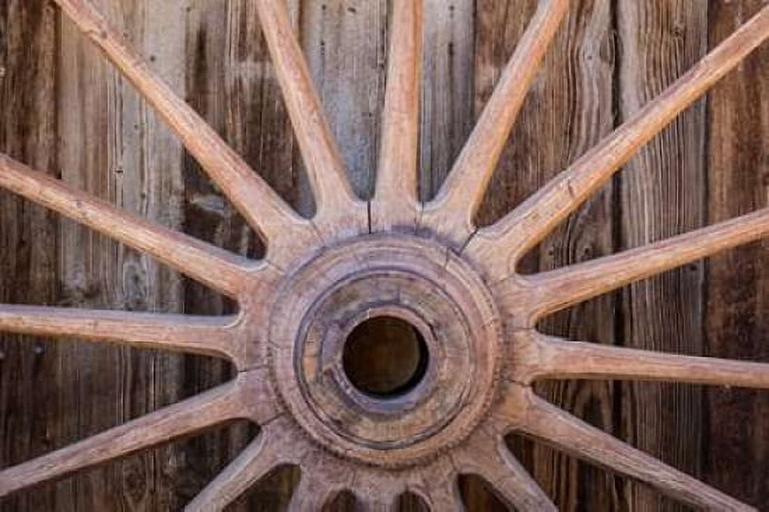 Wagon Wheel I Canvas Art - Kathy Mahan (24 x 36)