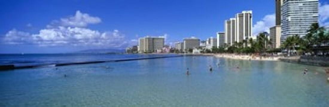 Waikiki Beach Honolulu Oahu HI Canvas Art - Panoramic Images (18 x 6)