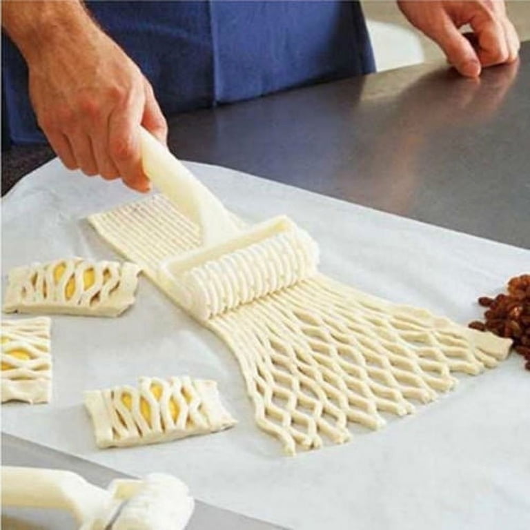 Stainless Steel Dough Docker Roller - Lattice Cutter For Pizza, Pie & Pastry (13.3cm Wide)