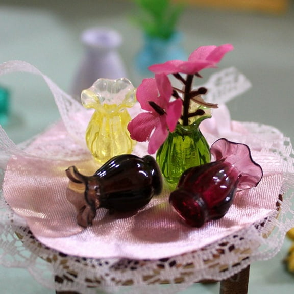 Walbest Mini Vase Good Craftsmanship Comfortable Hand Feeling Resin Mini Flower Vase Jardiniere Model for Decoration