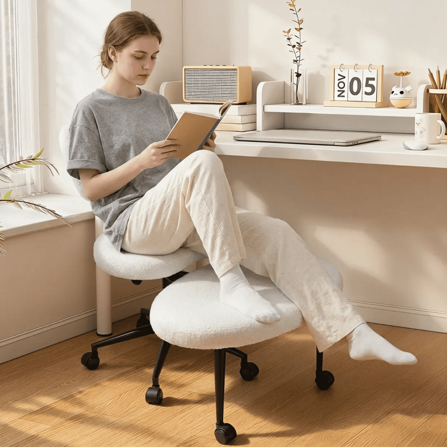 Waleaf Ergonomic Cross Legged Chair, 360° Swivel Height Adjustable Desk Chair with Wheels for ADHD,Teddy Fabric and Lumbar Support