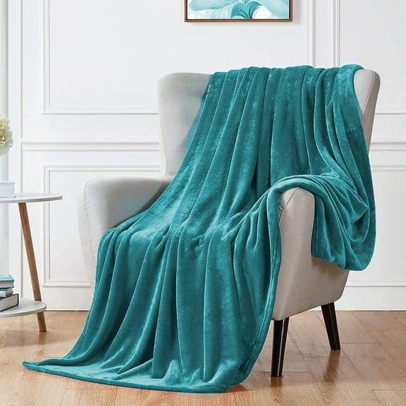 Walensee Ultra Soft Microplush Fleece Throw Blanket, 50" x 60", Teal, Machine Washable