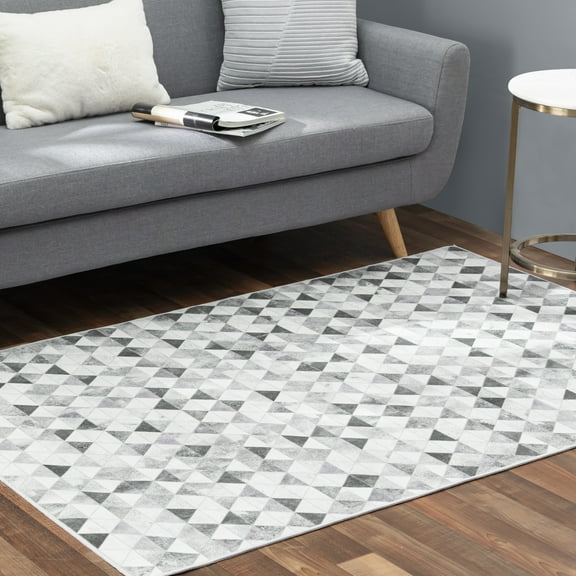 Walk on Me Diamonds in the Rough Gray Area Rug 6' x 9'