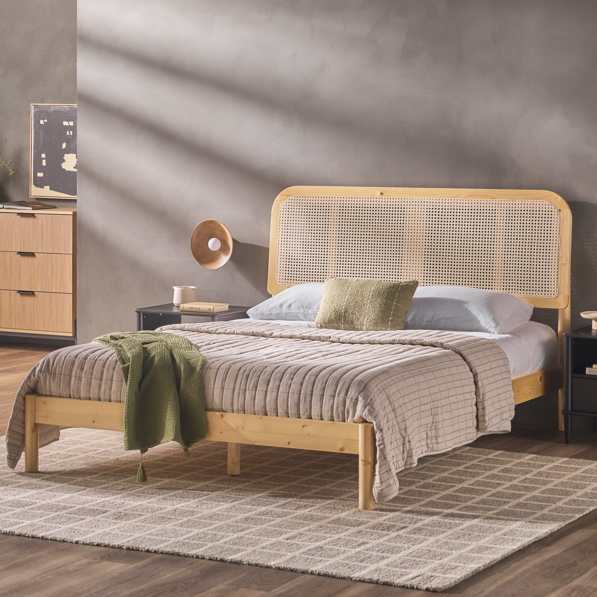 Walker Edison Boho Rattan-Panel Queen Platform Bed Frame, Natural ...