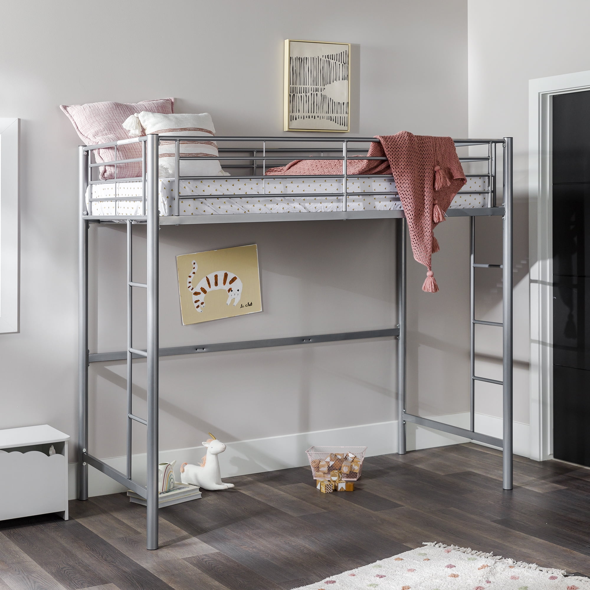 Free Shipping! Walker Edison Premium Traditional Twin Metal