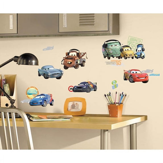 Wallhogs Disney "Cars 2" Wall Decal Cutouts 18"x40"