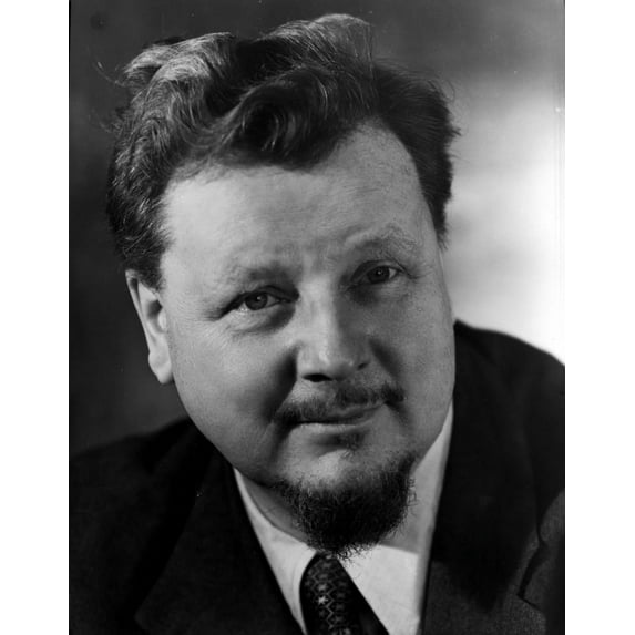 Walter Slezak Posed in Suit Photo Print (24 x 30)