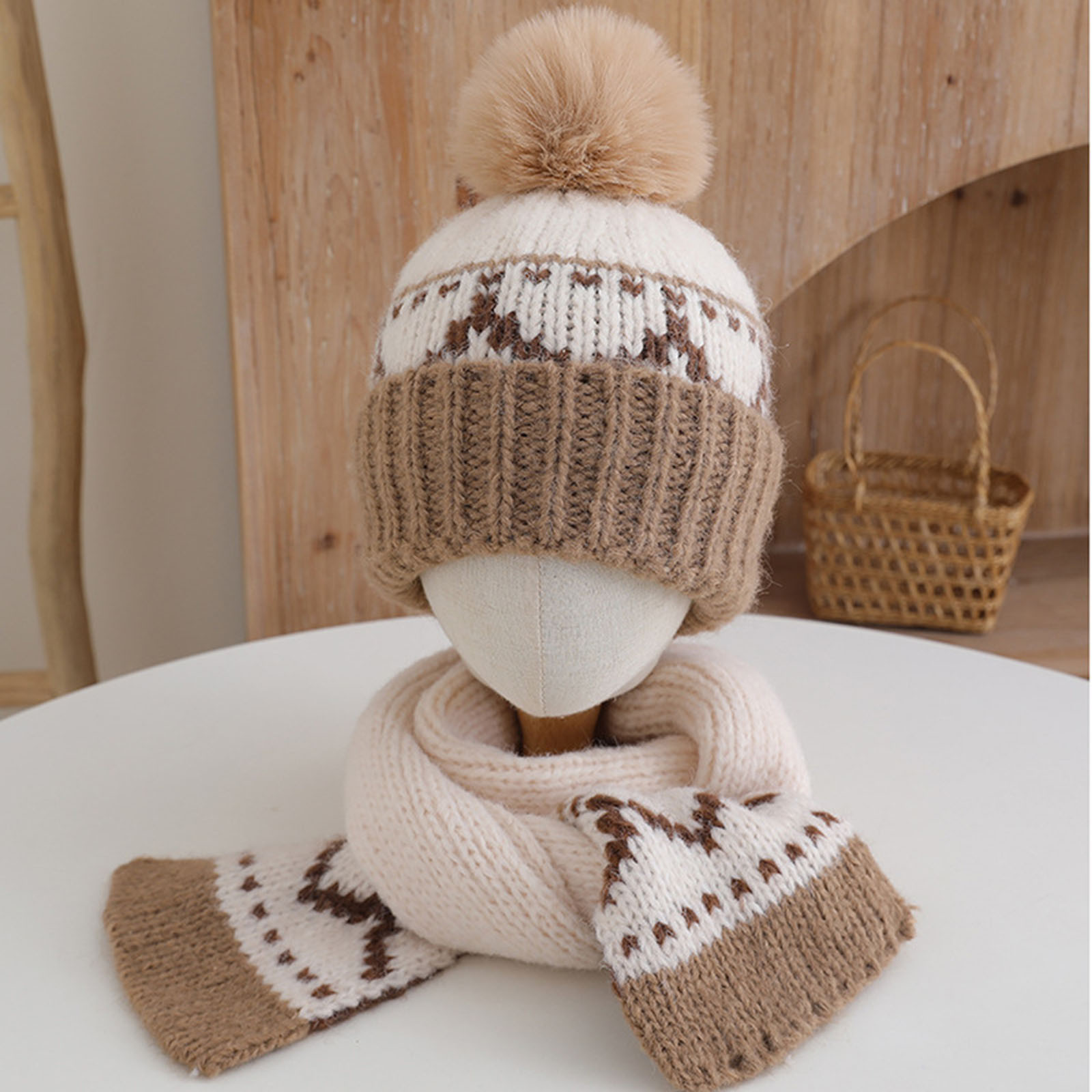 Wancir Kids Winter Beanie Hat, Children’s Warm Knitted Fleece Lined Woollen Ski Pompom Hat for Boys & Girls 3-9 Years