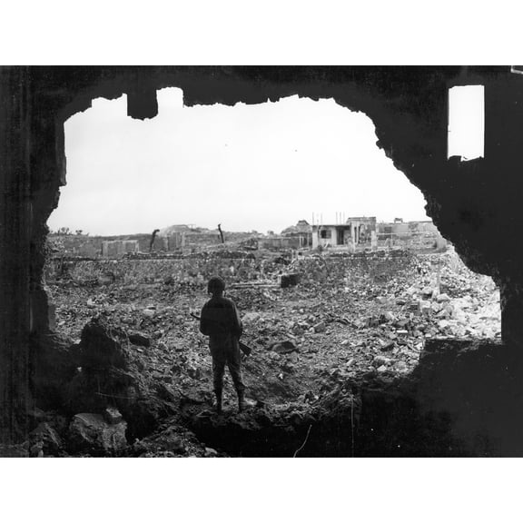 War WWII USA Marine Rifleman Naha Ruins 1945 Photo Extra Large XL Wall Art Poster Print
