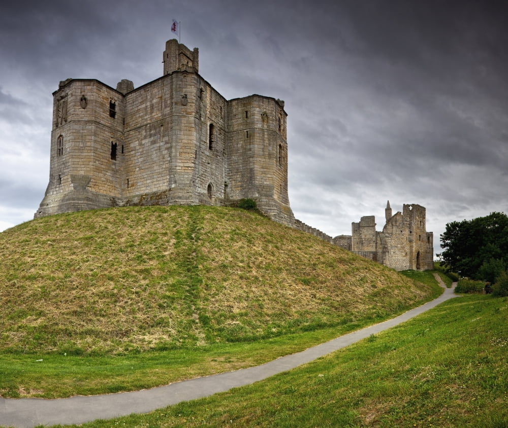 Warkworth Castle Warkworth Northumberland Englad Canvas Art - John Short Design Pics (38 x 32)