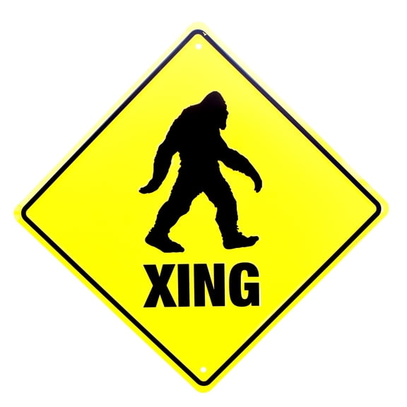Warning Bigfoot XING Tin Sign Sasquatch Crossing Rustic Cabin Man Cave Home Bar Garage Wall Decor