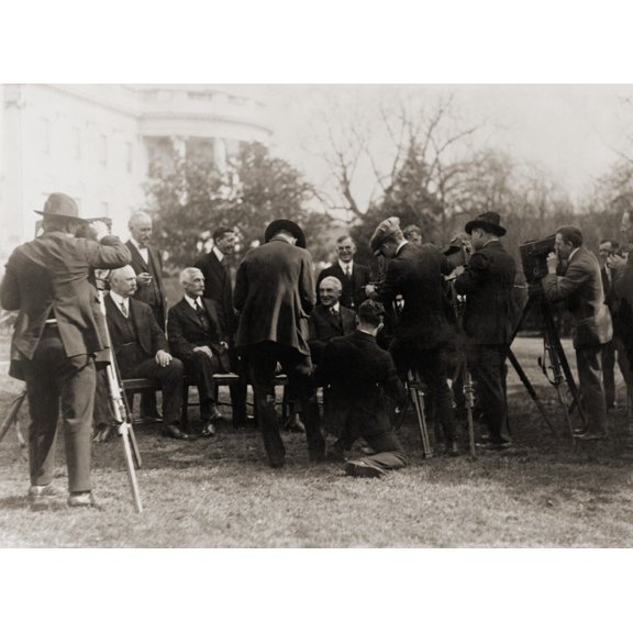 Warren G. Harding (1865-1923) History (24 x 18)