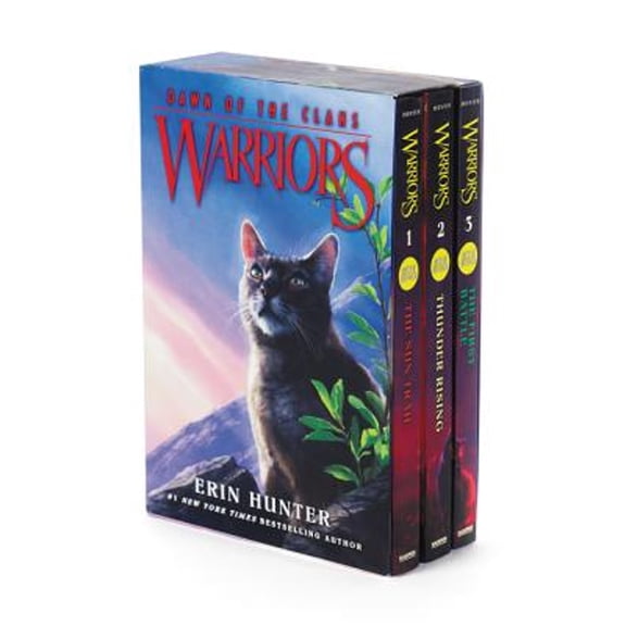 Pre-Owned Warriors: Dawn of the Clans Box Set: Volumes 1 to 3 Paperback