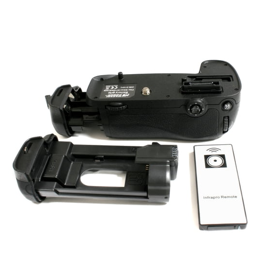 Wasabi Power Battery Grip for Nikon MB-D15H and Nikon D7100 (with Remote)