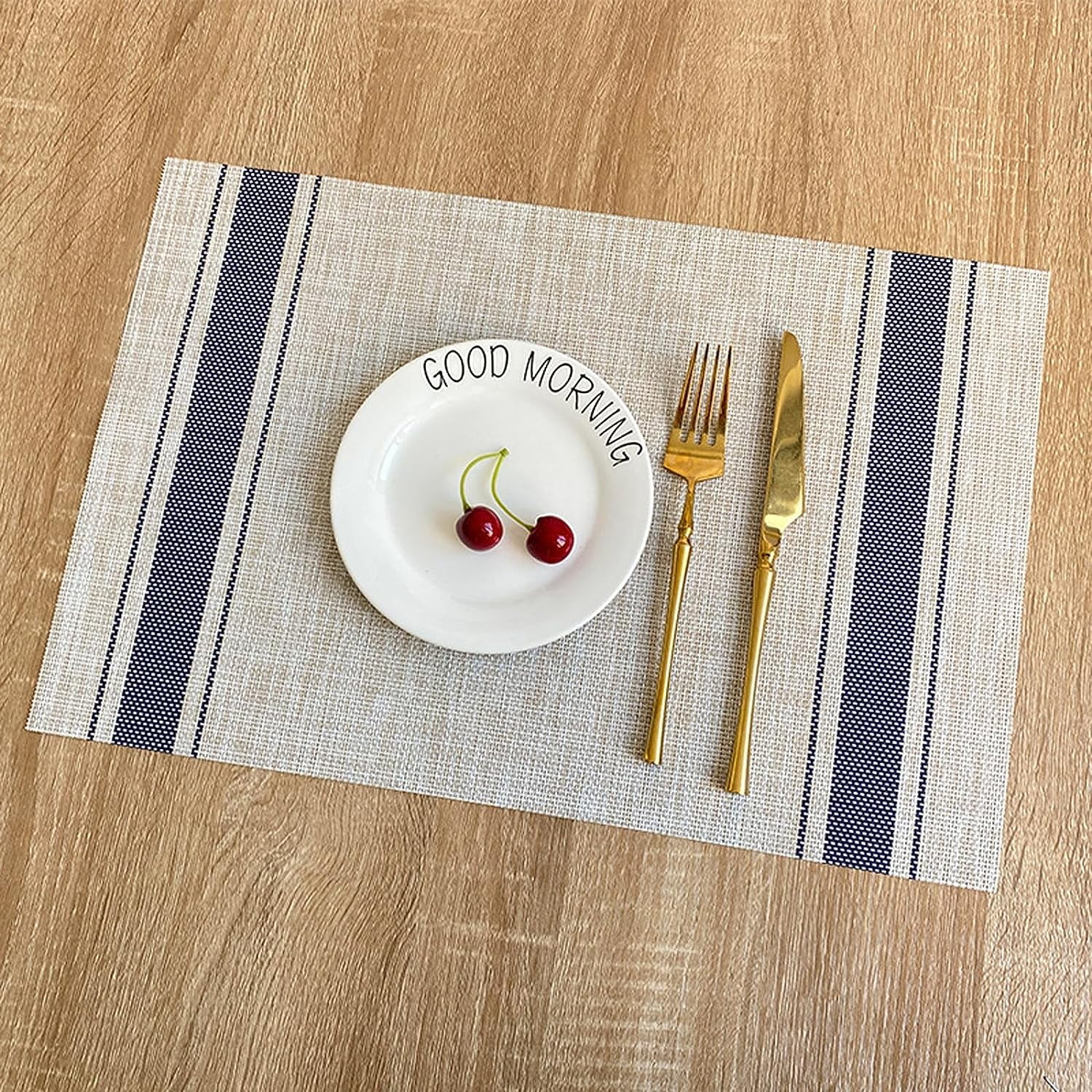Set of 4 Modern PVC Kitchen Placemats, Washable and Nonslip for Table