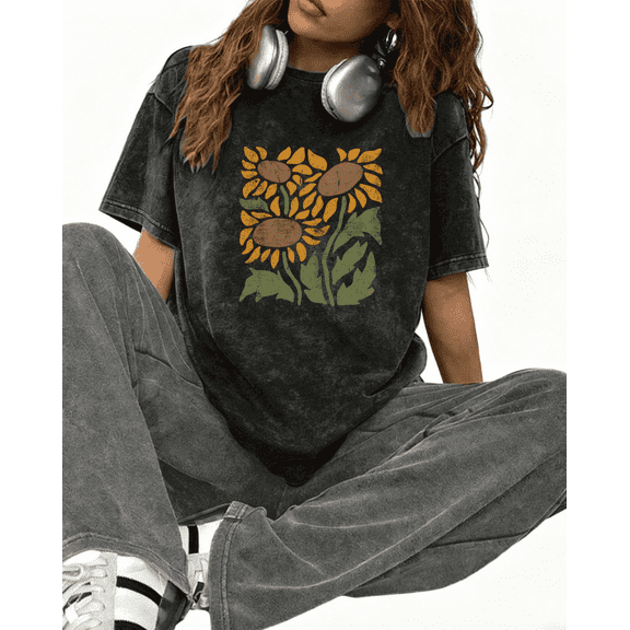 Washed Black Artistic Sunflower Illustration Graphic Print Tshirt S-5XL Streetwear Graphic Tees Shirts Tops