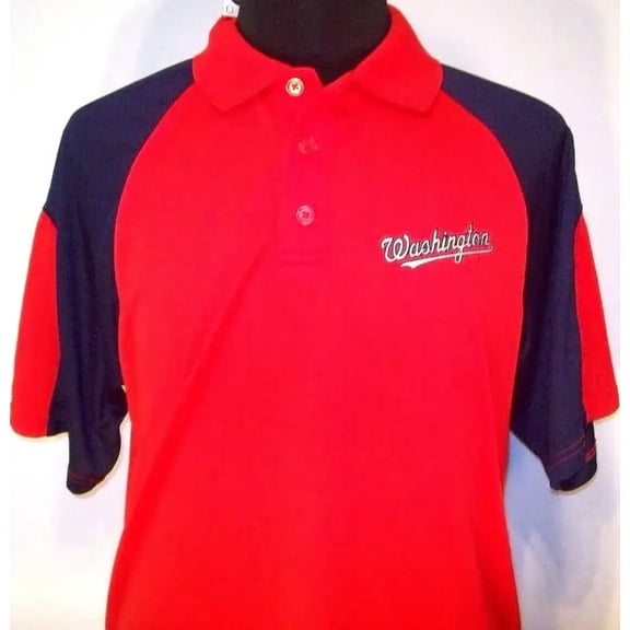 Washington Nationals red golf or polo shirt NEW