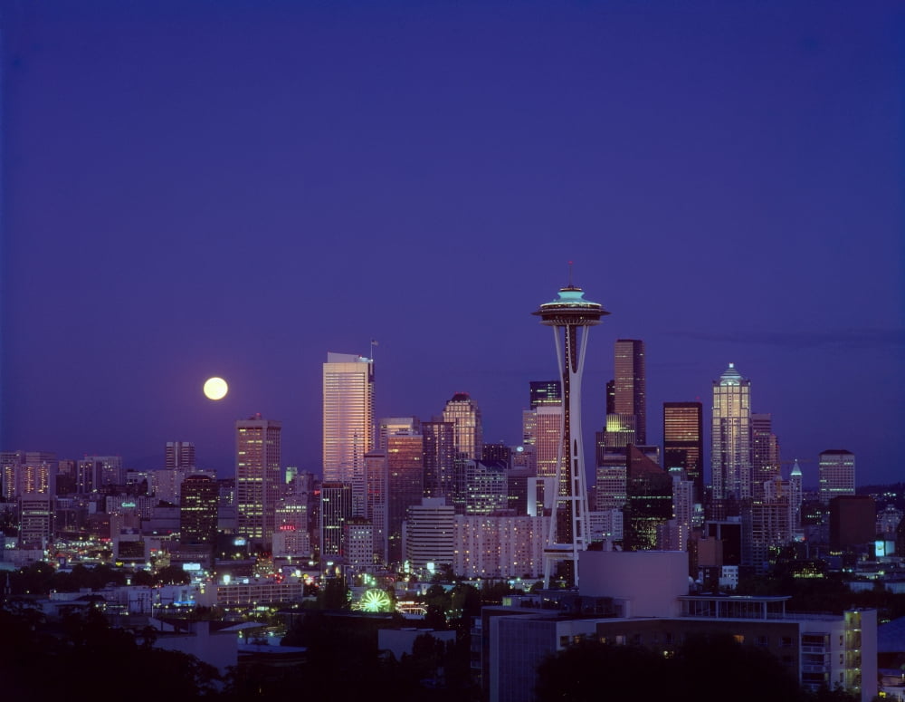 Washington Seattle Downtown Skyline With Moonrise Twilight Overview A50E Canvas Art - Greg Vaughn Design Pics (17 x 13)