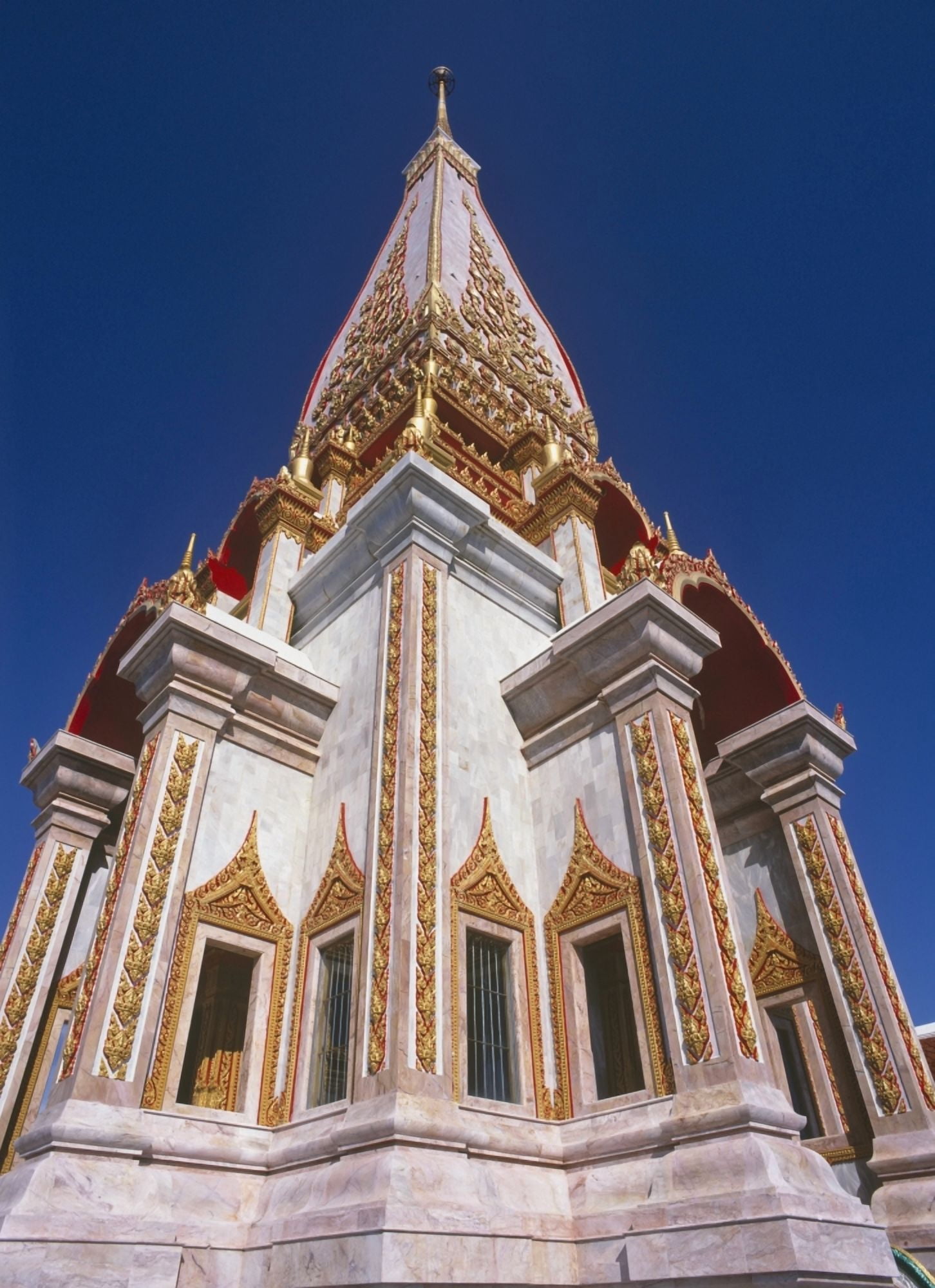 Wat Chalong Exterior Canvas Art - Chris Caldicott Design Pics (13 x 18)