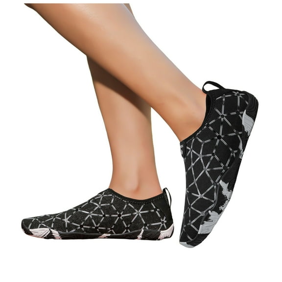 Water Shoes for Women Men 2025 Summer Quick Dry Slip on Aqua Socks Barefoot for Beach Swim Surf Sport