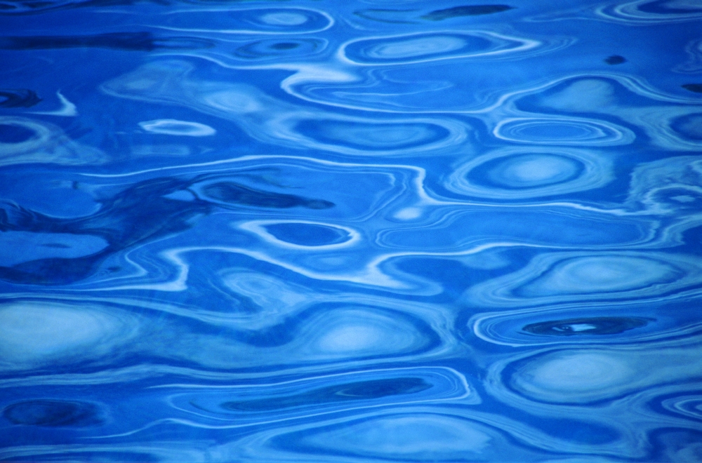 Water Surface Ripples In Vivid Blue Canvas Art - Himani Smeaton Design Pics (17 x 11)