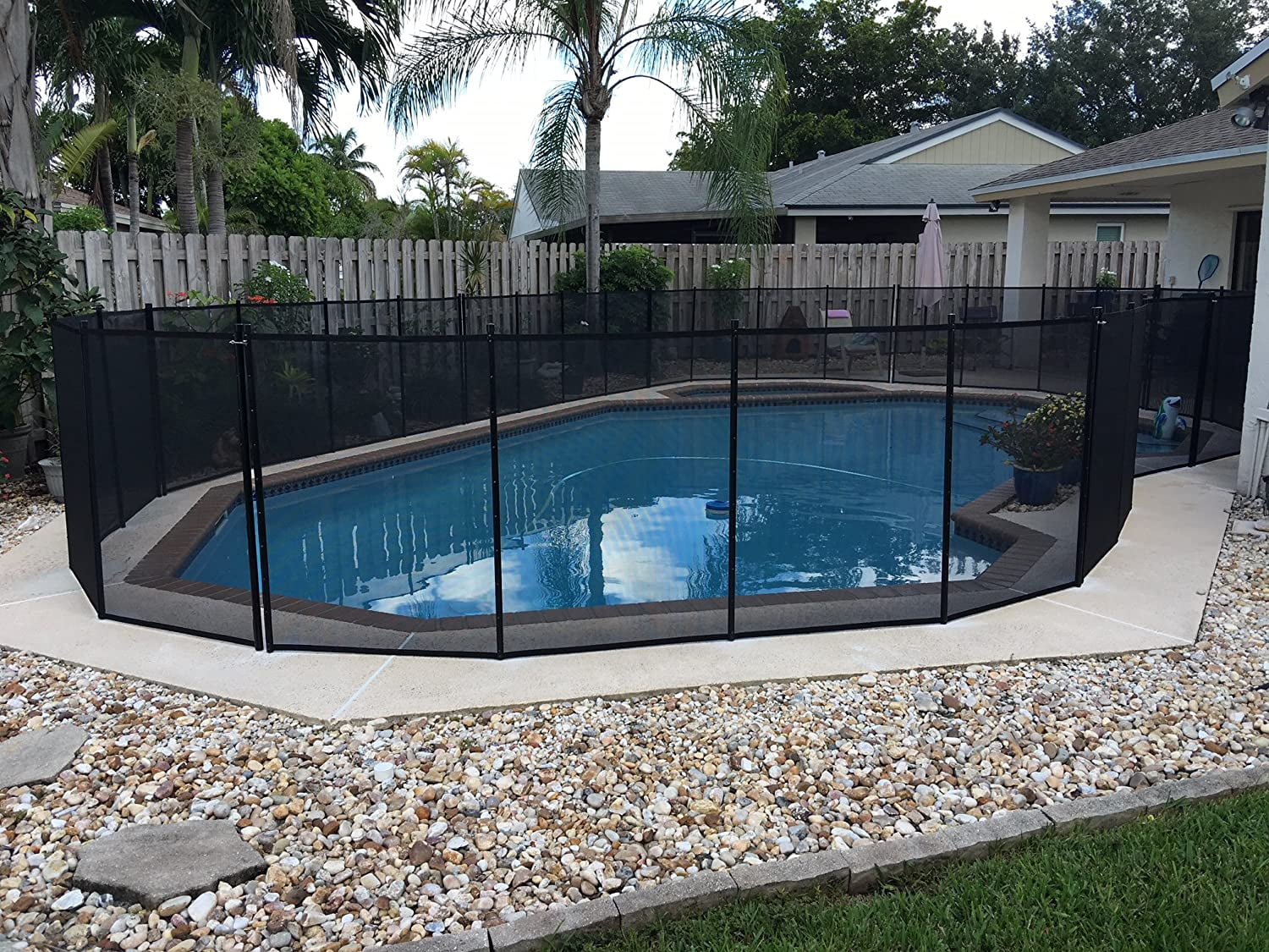 WaterWarden 4' x 12' Pool Safety Fence, UL Certified to ASTM Safety Standard F2286, Black