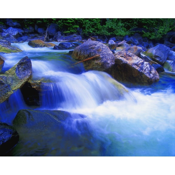 Waterfall Canvas Art - Don Hammond  Design Pics (15 x 12)