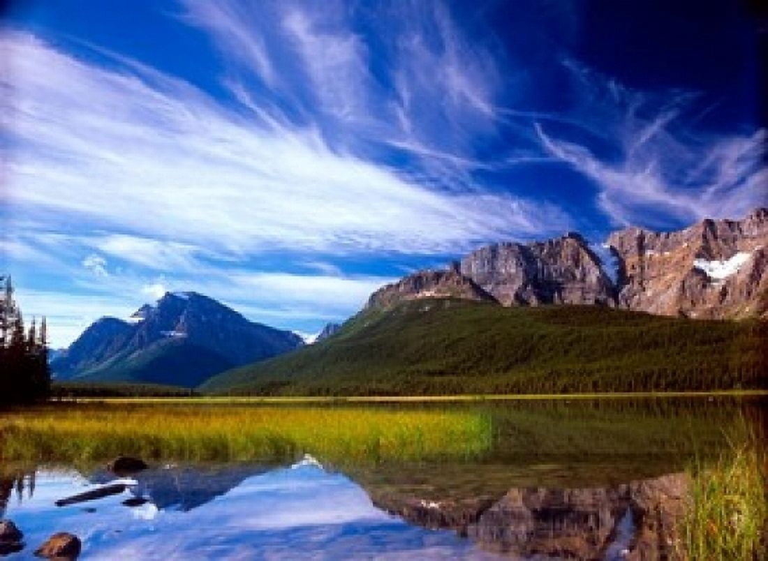 Waterfowl Lake and Rugged Rocky Mountains Banff National Park Alberta Canada Canvas Art - Janis Miglavs DanitaDelimont (20 x 16)